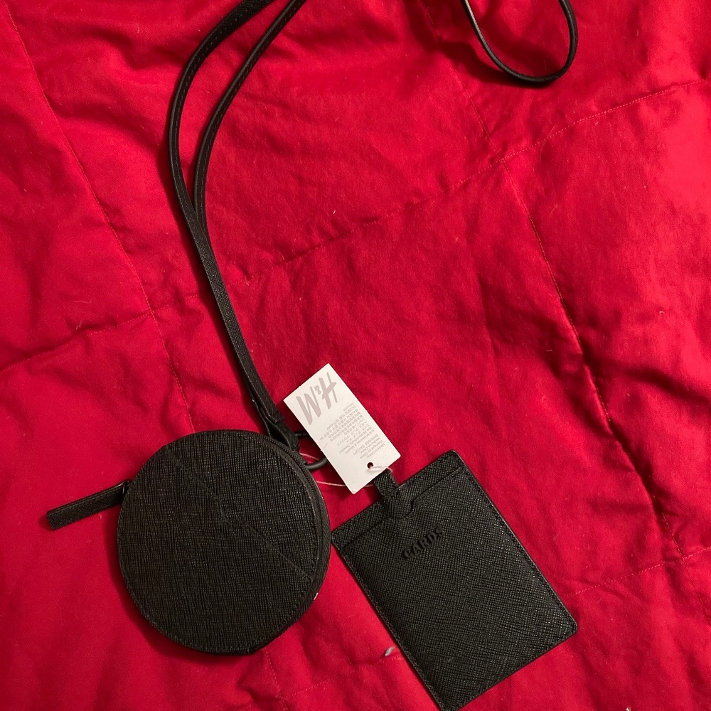 NWT H&M black mini purse and card holder